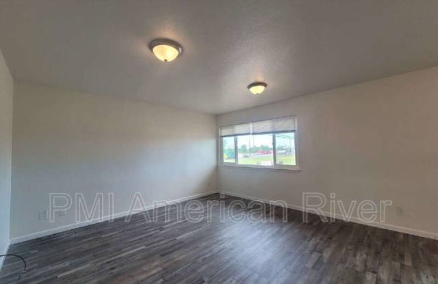 7143 Bacchini Avenue Gallery 3