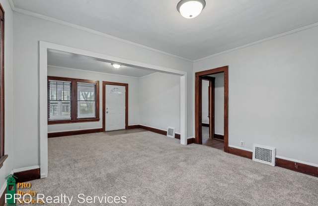 878 Carroll Ave. - 878 Carroll Avenue, St. Paul, MN 55104