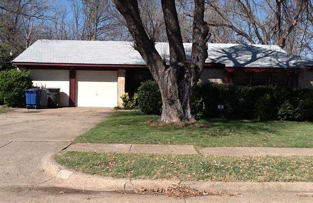 619 Cleardale Drive - 619 Cleardale Drive, Dallas, TX 75232