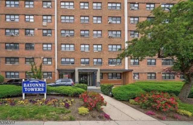 1225 Kennedy Blvd photos photos