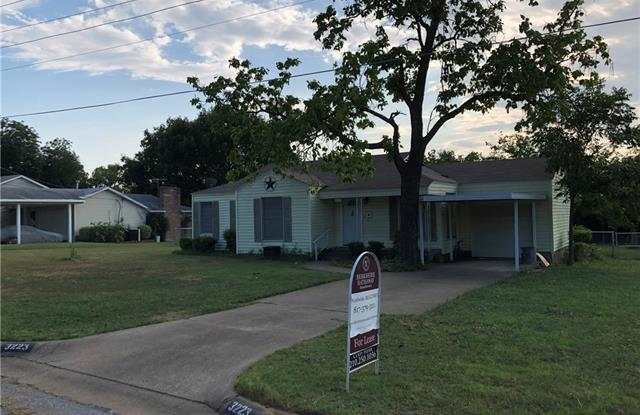 3223 Meadow Oaks Drive - 3223 Meadow Oaks Drive, Haltom City, TX 76117