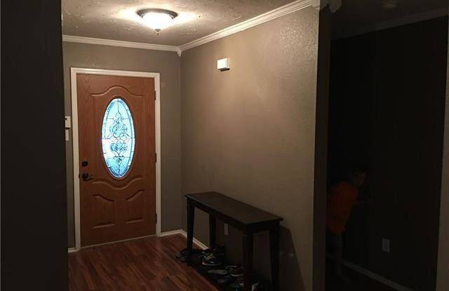 1535 Thornhill Lane Gallery 2