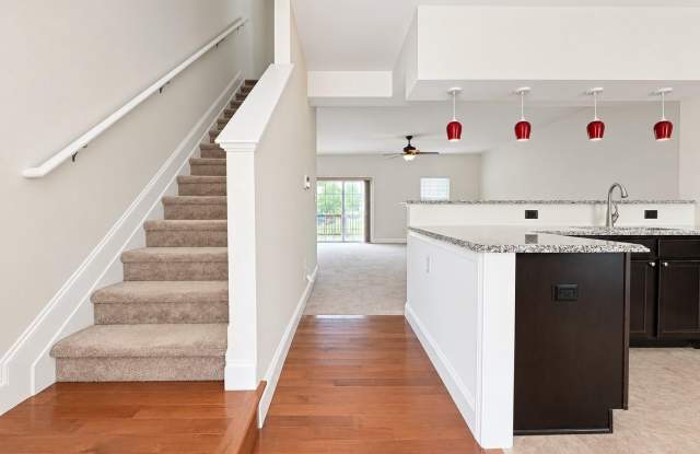115 BAY HILL Lane Gallery 4