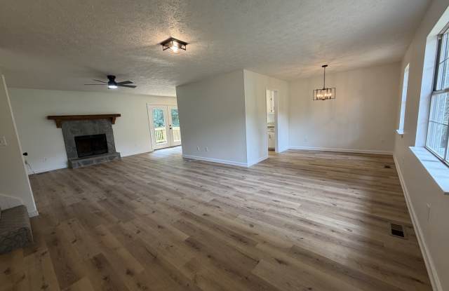 1730 Bullock Drive Gallery 2