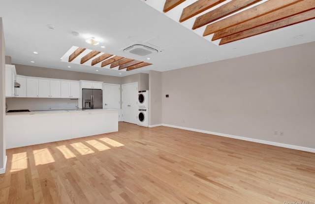 136 Rockaway Avenue Gallery 3