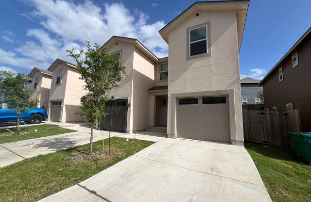 6406 Luglio Lane #101, San Antonio, TX. 78244 **No Showings Until June 2, 2025** photos photos