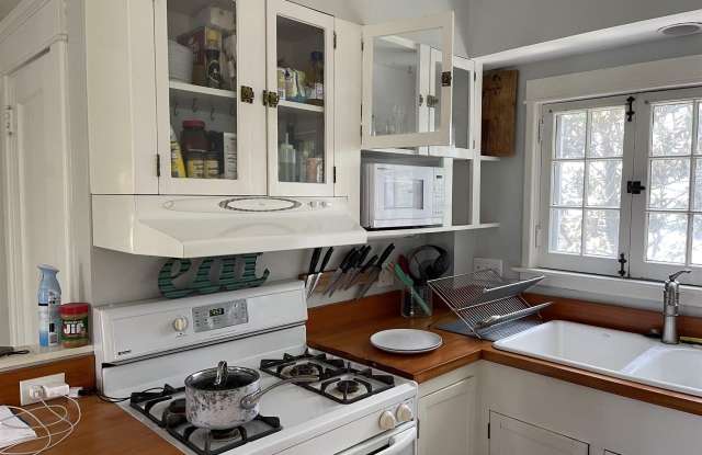 608 WINE CELLAR CIR Gallery 4