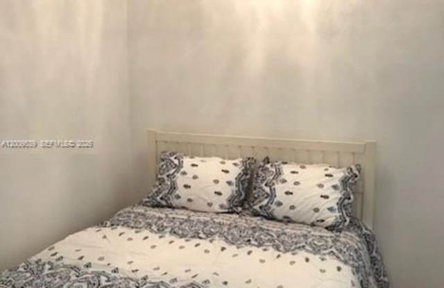 503 74th St photos photos