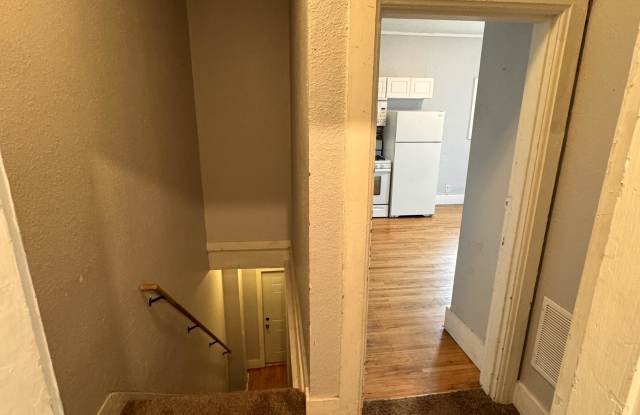 604 N 2nd St photos photos