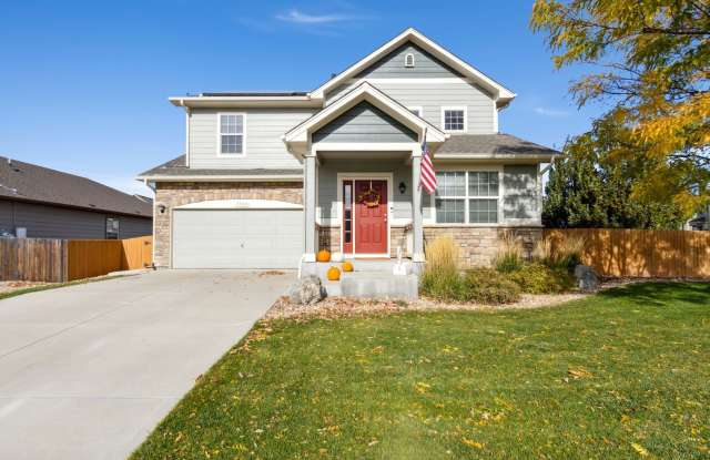 Modern and Updated 3-Bedroom, 2.5 Bathroom Home with Solar in Windshire Park photos photos