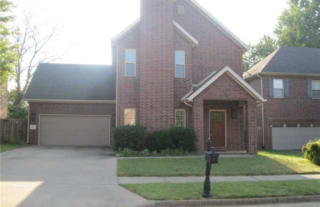 111 Southeast G Court photos photos