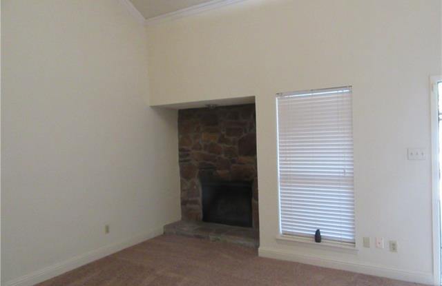 1512 Gailbrook Lane Gallery 2