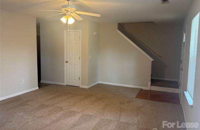 1426 Peach Park Lane Gallery 4