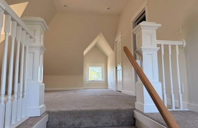 3705 East McKinley Avenue Gallery 3