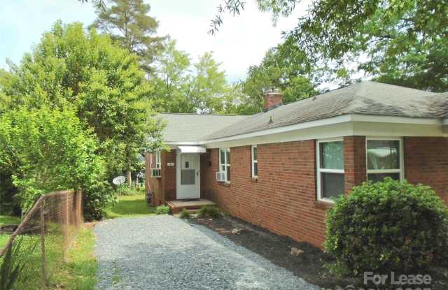 1241 Reece Road photos photos