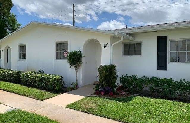 2916 Crosley Drive E photos photos