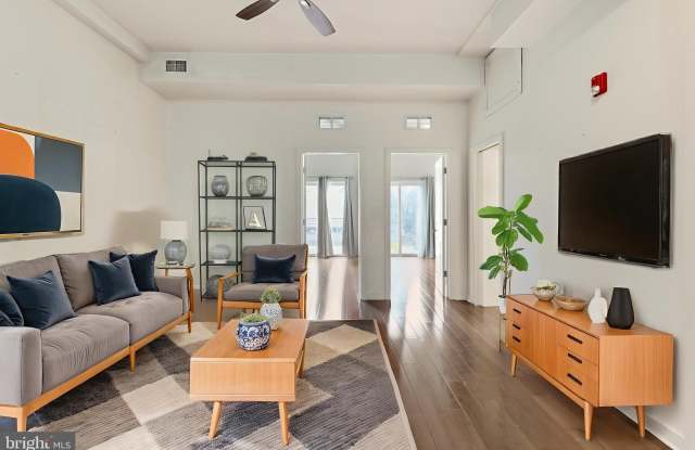 2031 S JUNIPER Street unit: 204 photos photos 2031 S JUNIPER Street unit: 204 photos photos