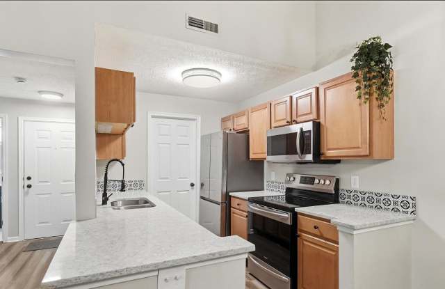 7307 Chatham Ct # 13G Gallery 2