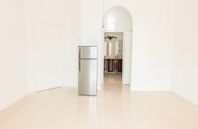 3716 NE 22ND PL photos photos