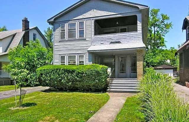 3365 E Scarborough Road unit: 2 - 3365 East Scarborough Road, Cleveland Heights, OH 44118