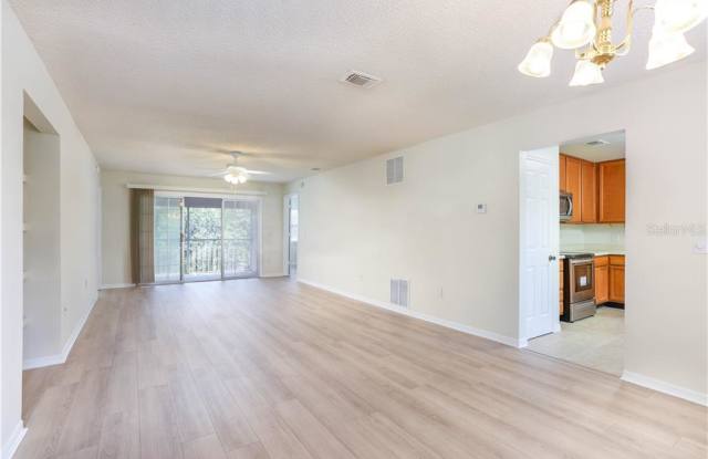 5314 CLUBSIDE DRIVE Gallery 3