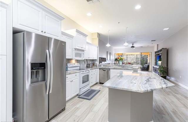 8641 Piazza Del Lago photos photos