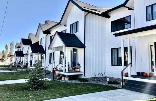 1013 E. 7th Street photos photos 1013 E. 7th Street photos photos