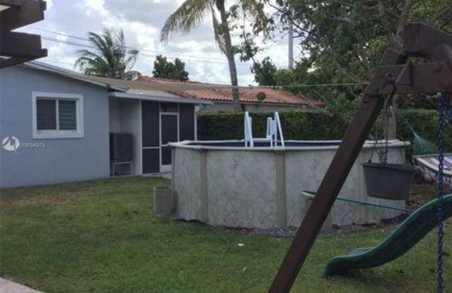 1551 Oakwood Drive Gallery 2