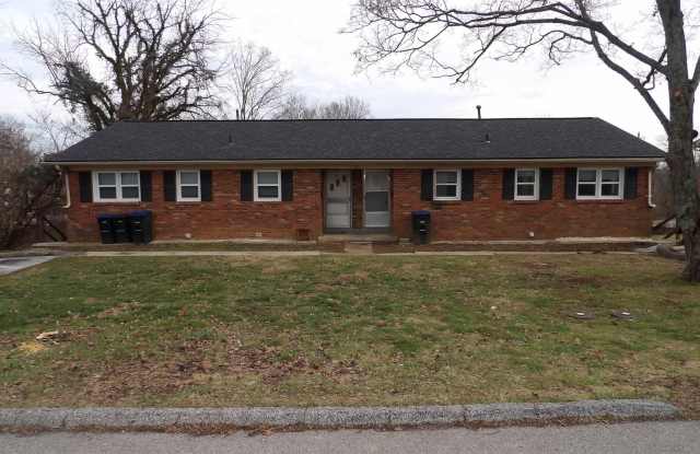 171 Thistlewood Avenue Gallery 1