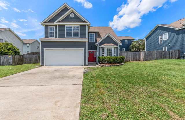 4bed/2.5 bath over 2000sqft in South Crestview - 517 Boulder Street, Crestview, FL 32536