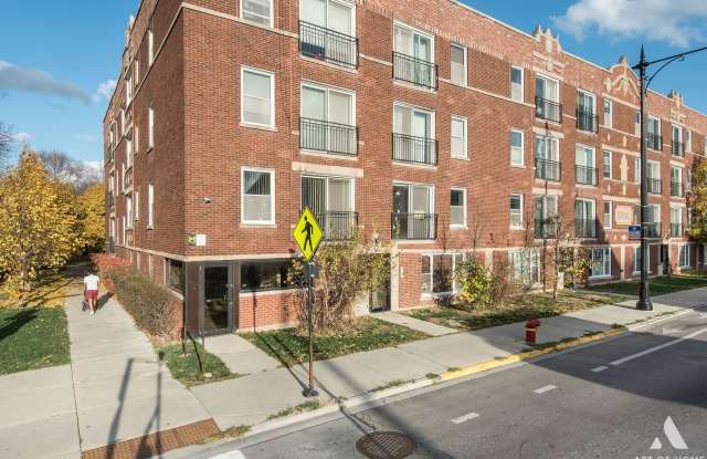 3737 N Milwaukee Avenue unit: 106 photos photos