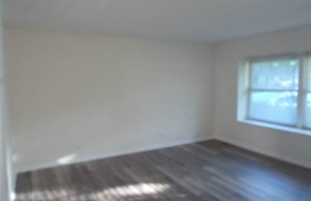 158 S ORCHARD Drive Gallery 4
