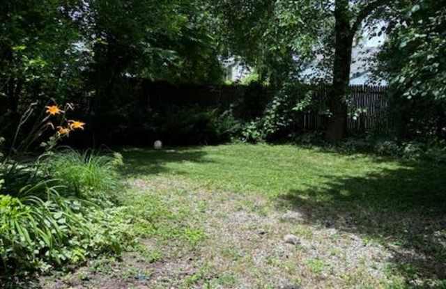 309 East Webster Street photos photos