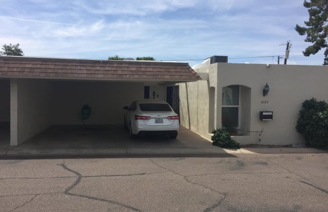 1609 E BORGHESE Place - 1609 East Borghese Place, Phoenix, AZ 85016