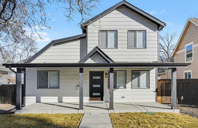 Remodeled 3-Bedroom Home with Private Yard  2-Car Garage in Berkeley photos photos