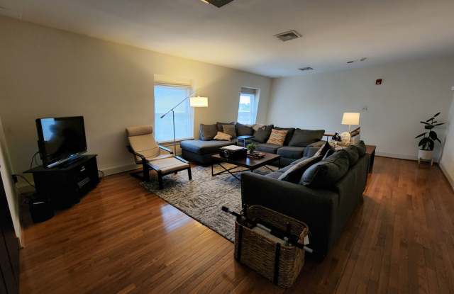 Spacious, Sunny 2BR/2BTH w/ HW Floors, New Kitchen, A/C photos photos