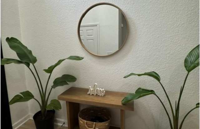 16320 PARKSTONE PALMS Court Gallery 2