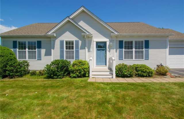 46 Goldenrod Drive - 46 Goldenrod Drive, Newport East, RI 02842