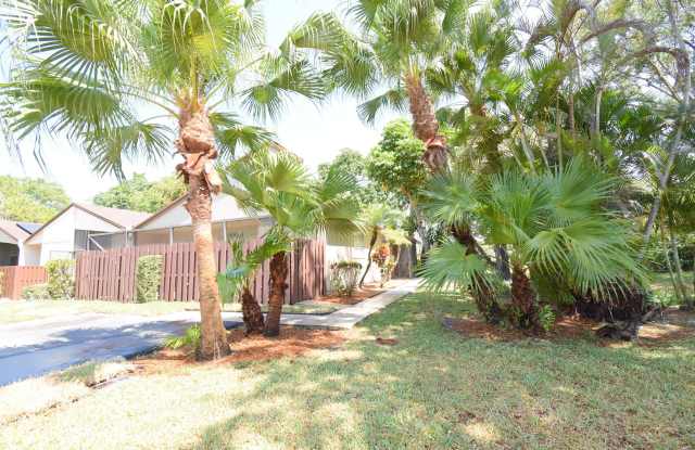 11667 Timbers Way - 11667 Timbers Way, Palm Beach County, FL 33428