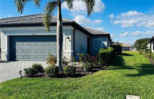 14010 Winding Cedar Way photos photos