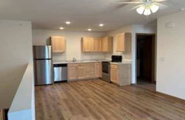 613 S. Fond du Lac Ave - 613A photos photos