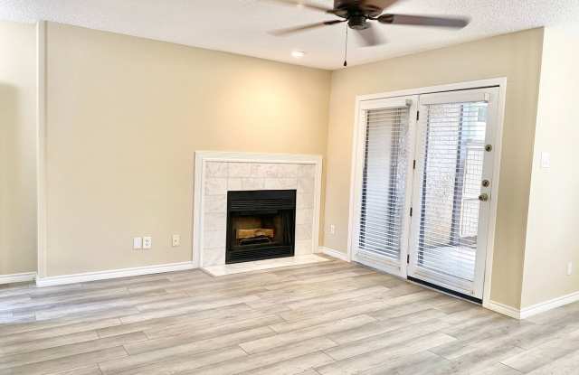 2000 Willoughby Lane #5512 Gallery 3