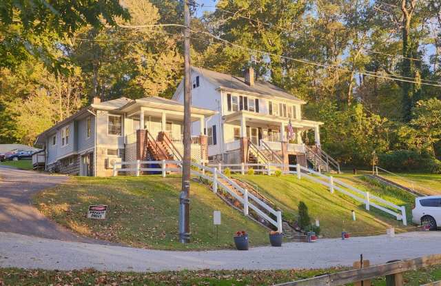 Cozy  Quiet Home in Glen Rock - 12280 Rail View Court, York County, PA 17327