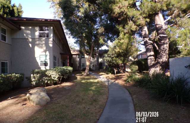2 BR 1 BA in Baldwin Hills area. Gated private community with pool, tennis, spas, park areas, and more! photos photos