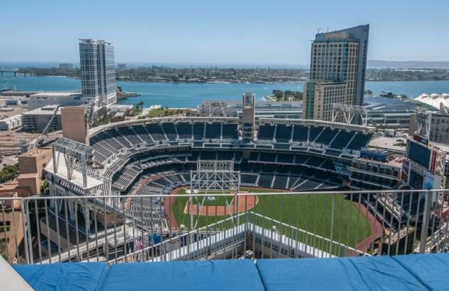 2158 Tenth Ave - 2158 10th Avenue, Los Angeles, CA 90043