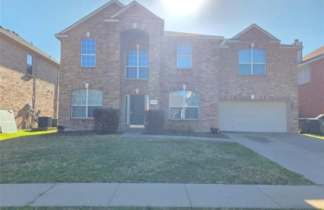 7720 Labrador Drive - 7720 Labrador Drive, Arlington, TX 76002