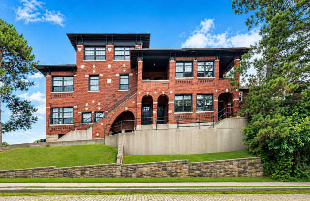 5552 Phillips Avenue photos photos