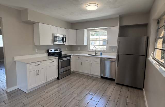 9251 Adler Street photos photos