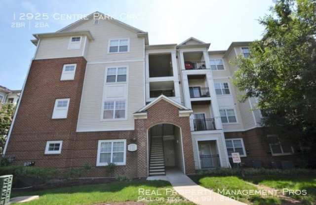 12925 Centre Park Circle - 12925 Centre Park Cir, McNair, VA 20171