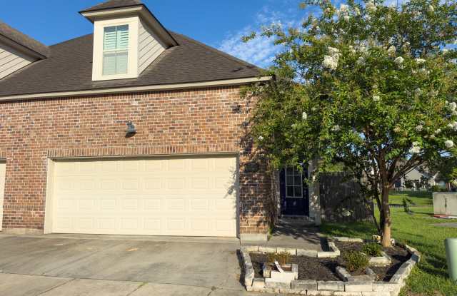 2167 Shadowbrook Drive photos photos